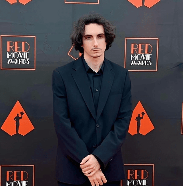 Dimitri Vallein Topic Image